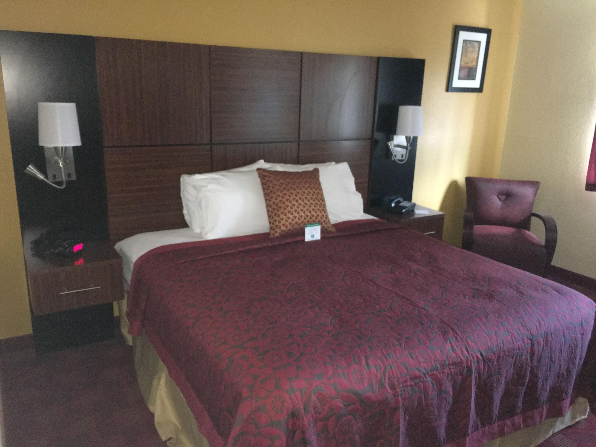 Days Inn By Wyndham Leominster/Fitchburg Area Bagian luar foto