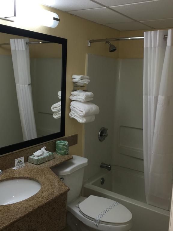 Days Inn By Wyndham Leominster/Fitchburg Area Ruang foto