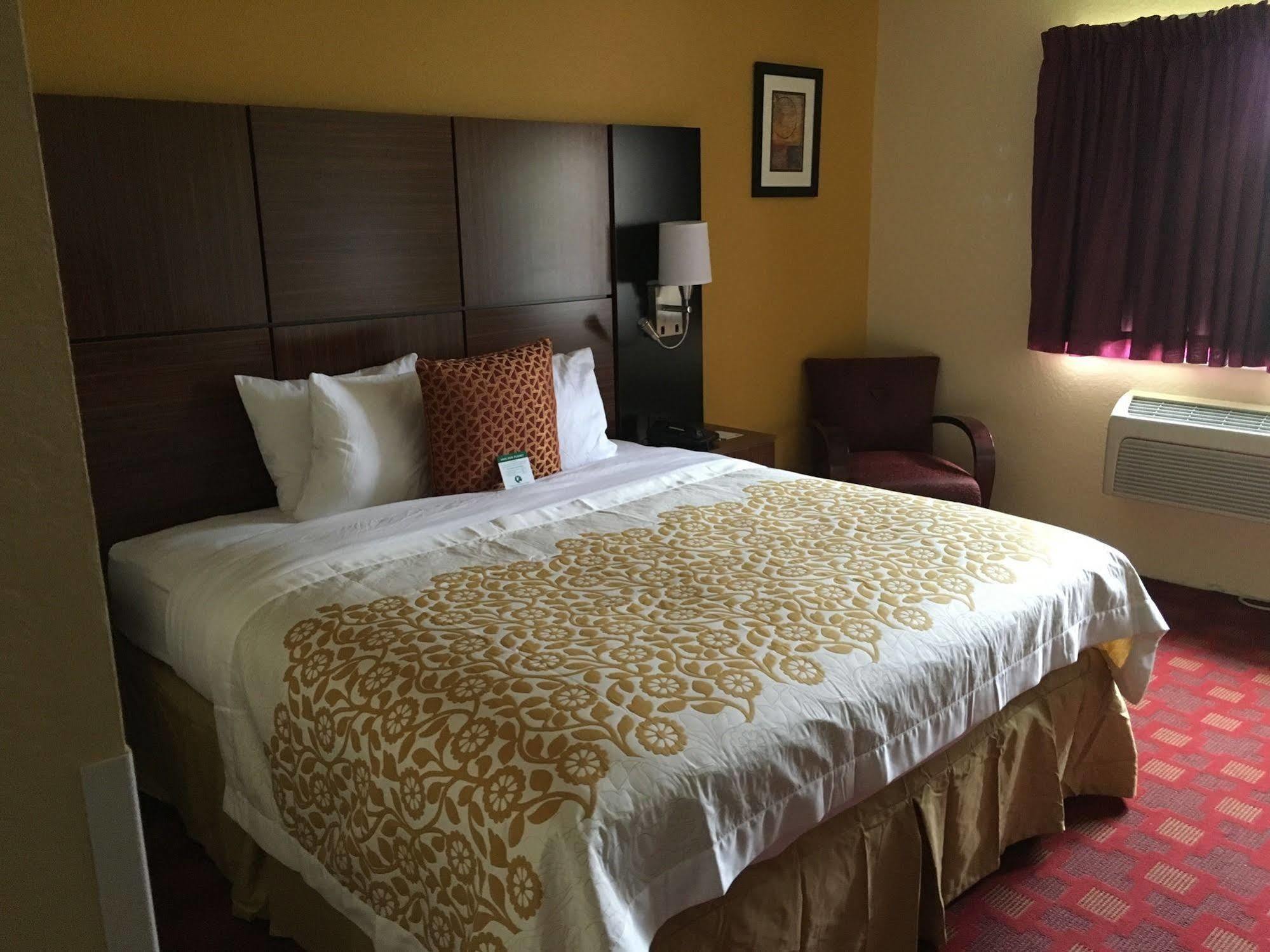 Days Inn By Wyndham Leominster/Fitchburg Area Bagian luar foto